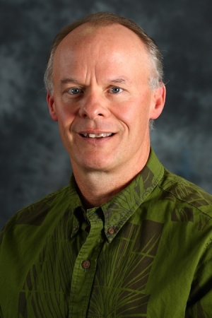 Headshot of Professor Stephen C. Hart