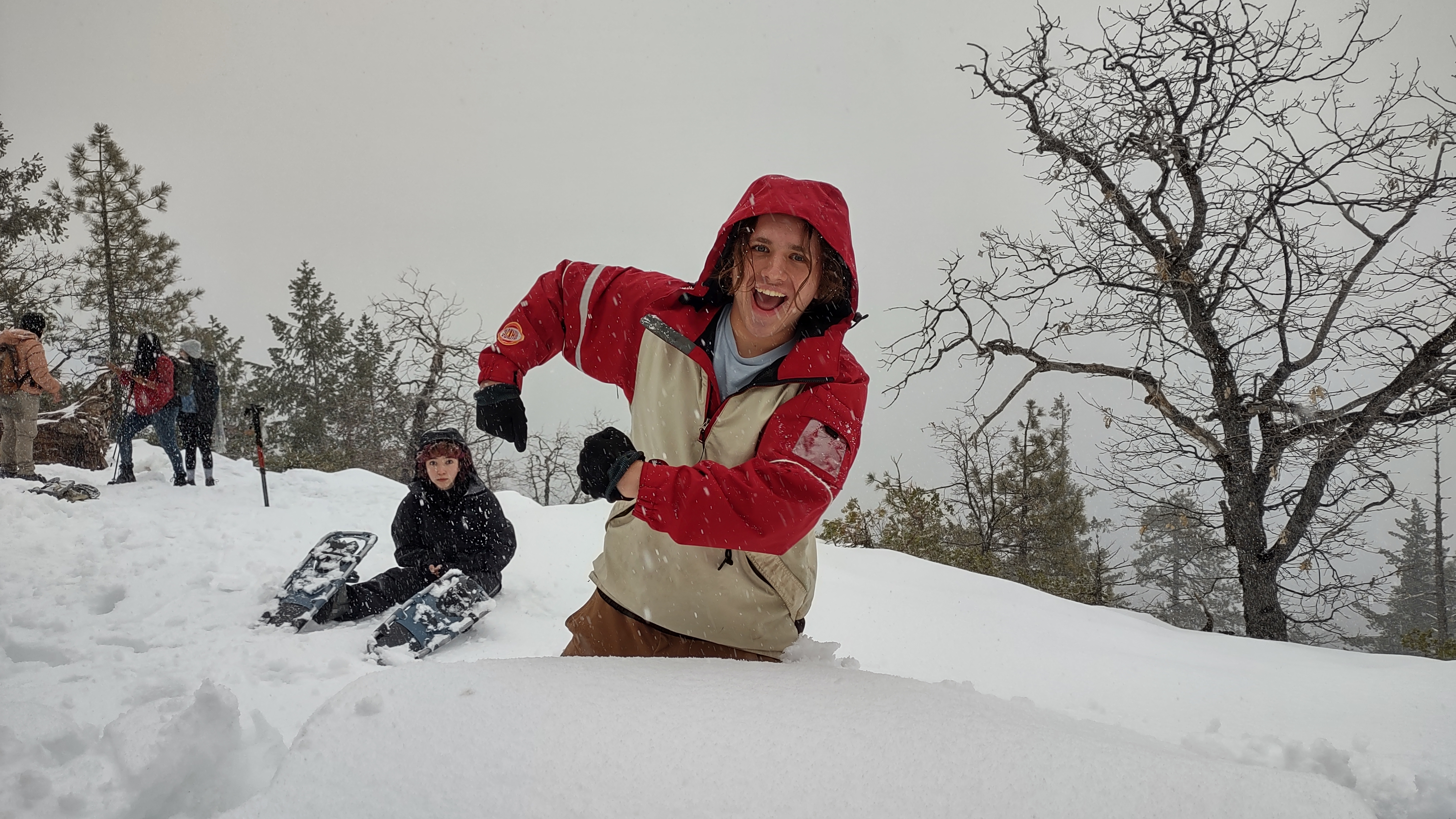 OEP participants snowshoeing in Yosemite. Photo: Shane Dunn