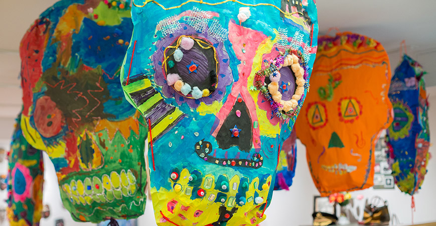 Students Bring Death To Life In Annual Downtown Dia De Los Muertos Celebration Newsroom