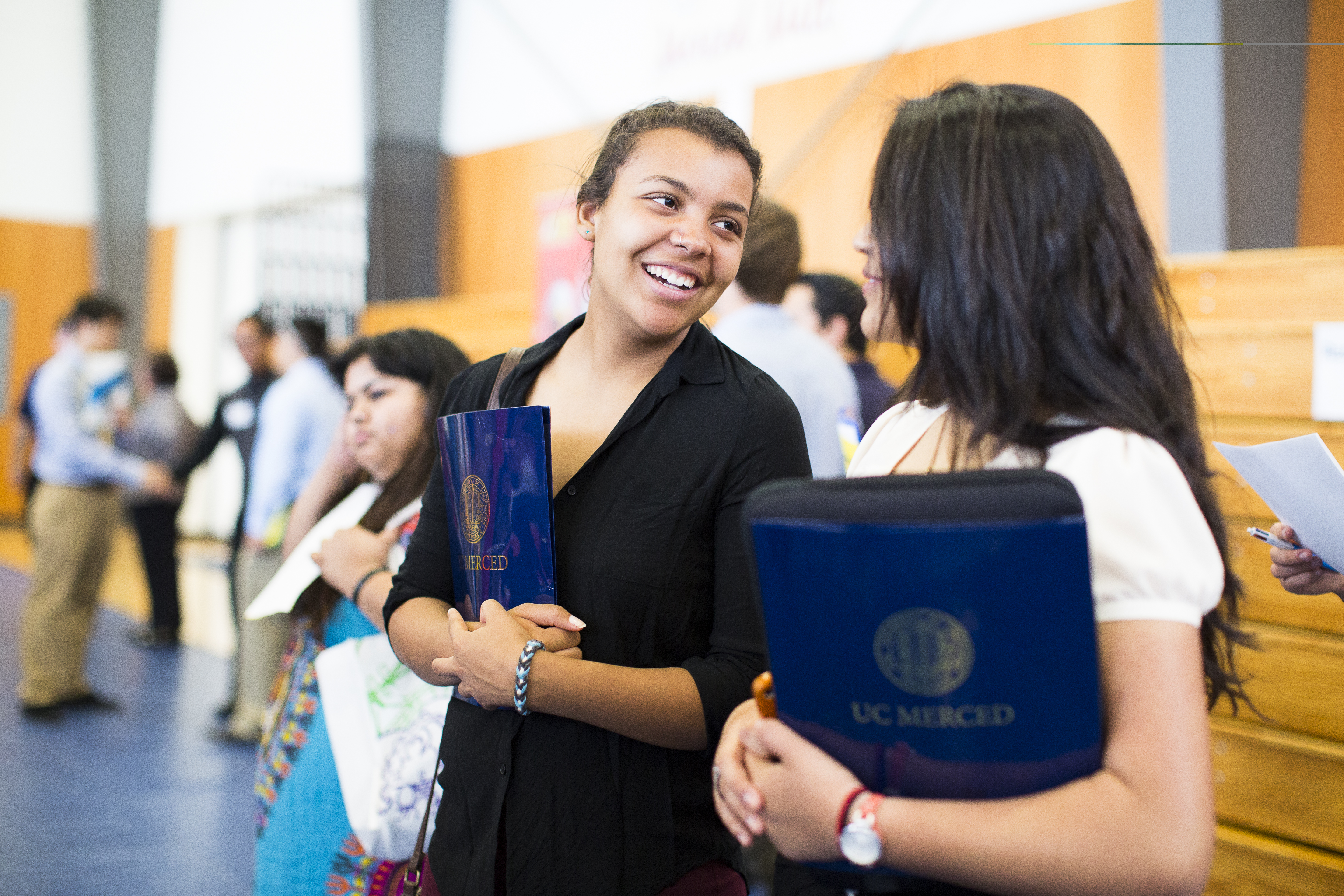 School assistant. UCLA университет студенты. UCLA University общежитие. UCLA сдача английского. UCLA students Zugdidi.