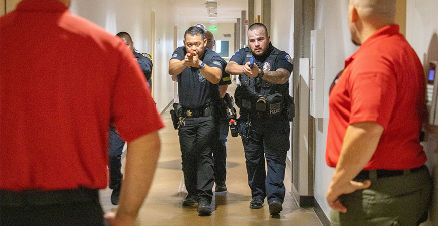 Officers rehearse emergency simulation at UC Merced