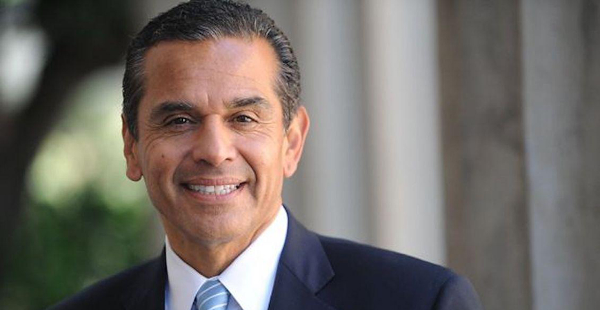 Former Los Angeles Mayor Antonio Villaraigosa will give a speech on the future of civic engagement as part if interim Chancellor Nathan Brostrom's speaker series. 