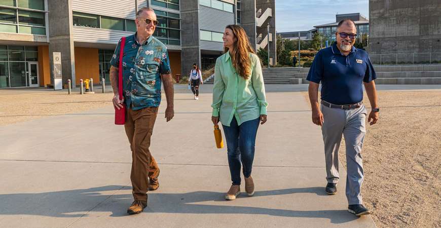 Get Up and Move: HSRI Maps Routes for Walking Meetings | Newsroom - UC Merced University News
