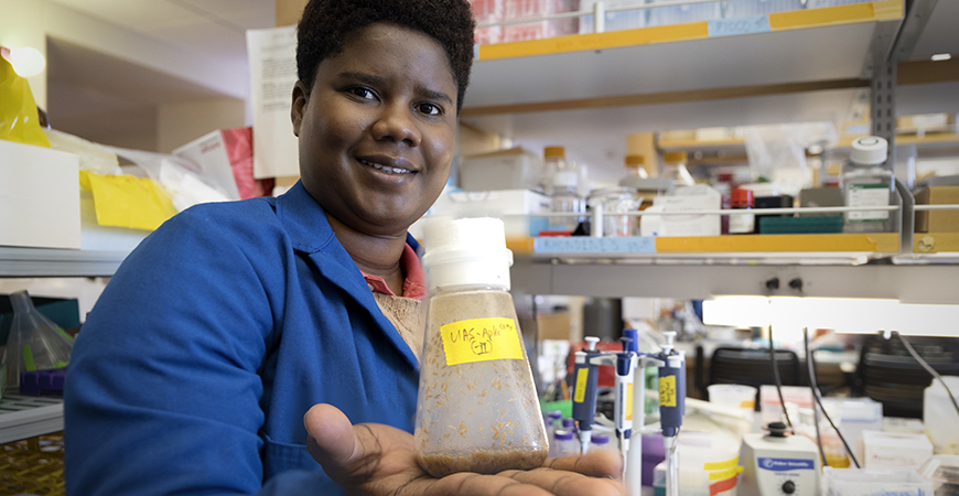 Quantitative and Systems Biology doctoral student Rhondene Wint was named a 2022 Rising Graduate Scholar by Diverse: Issues in Higher Education.